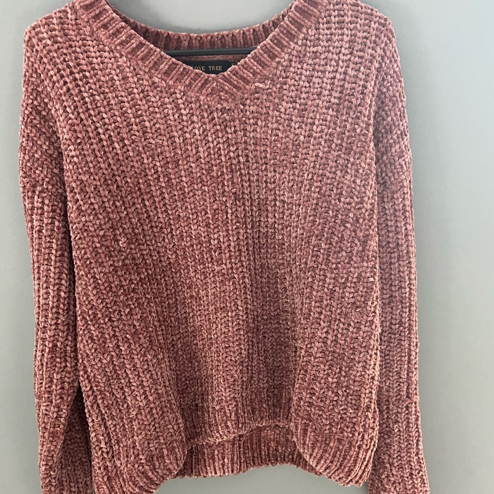 Love Tree: Pink sweater - Picture 1 of 10